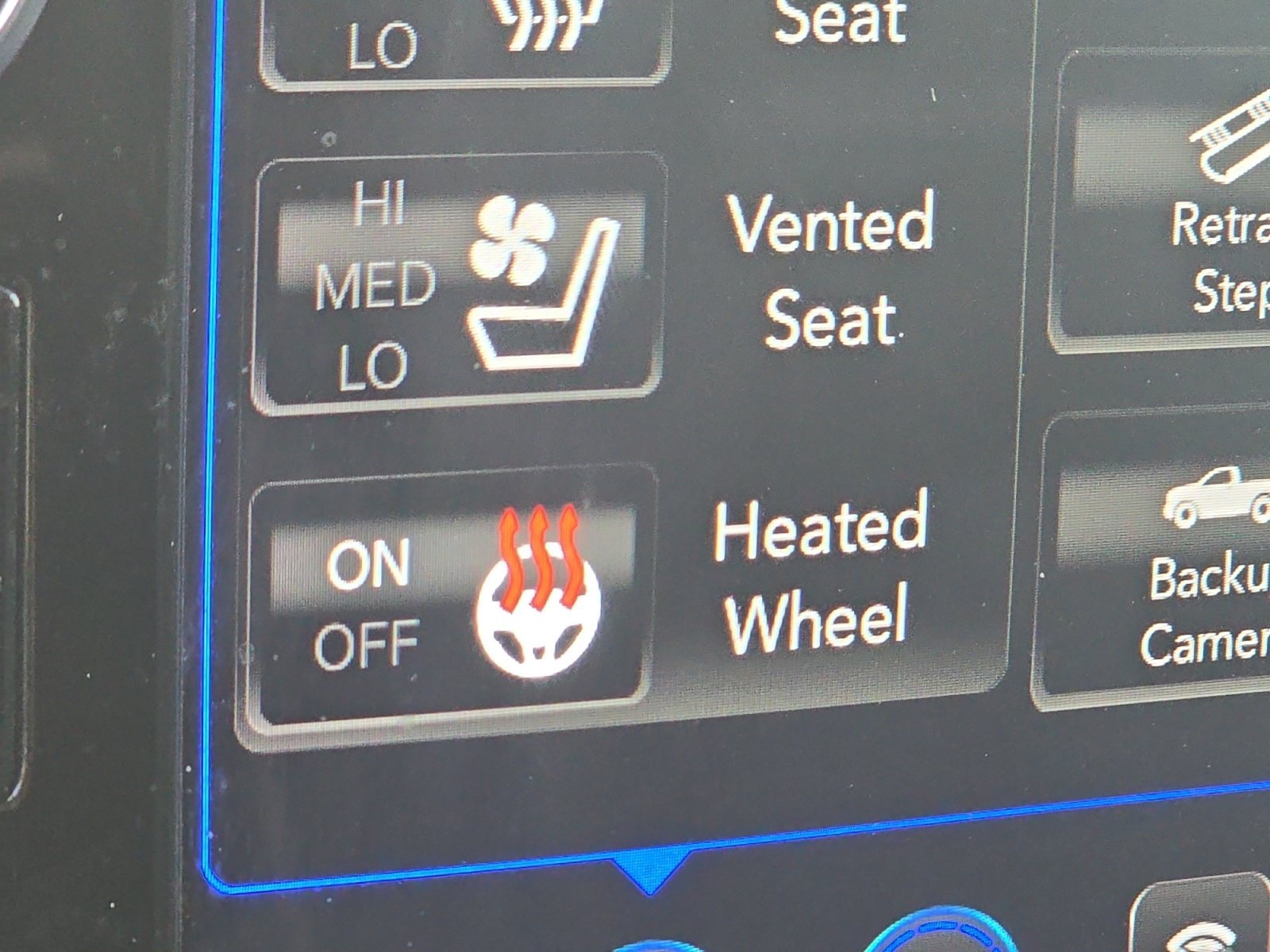Used 2021 Diamond Black Crystal Pearlcoat Ram Laramie image 26
