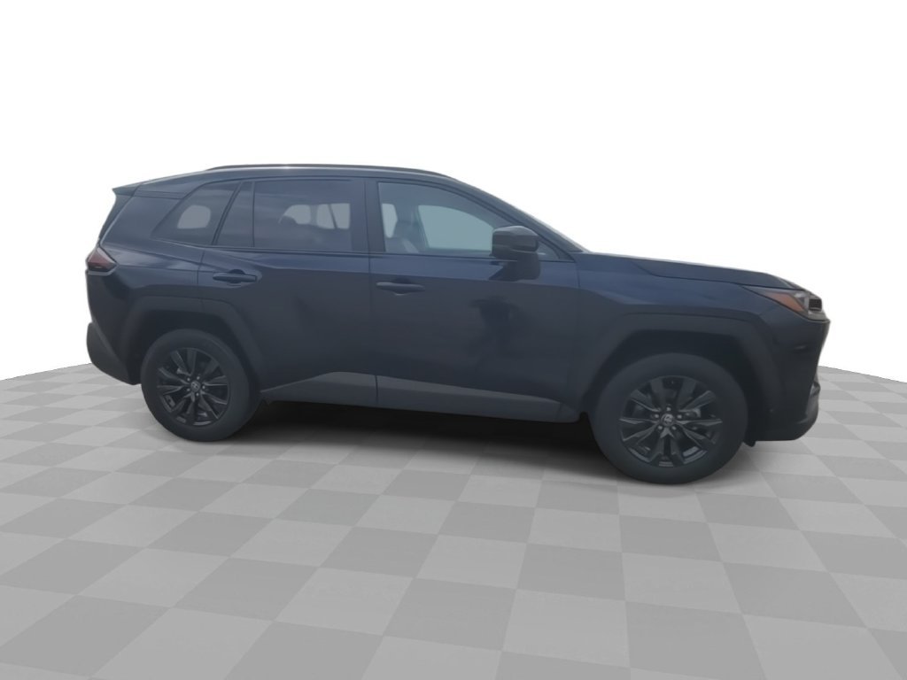 Used 2026  Toyota XLE Premium image 10