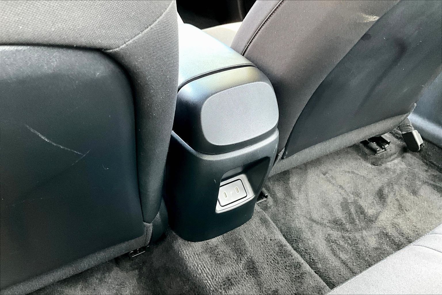 Certified Used 2025 Gray Hyundai SEL Sport image 12