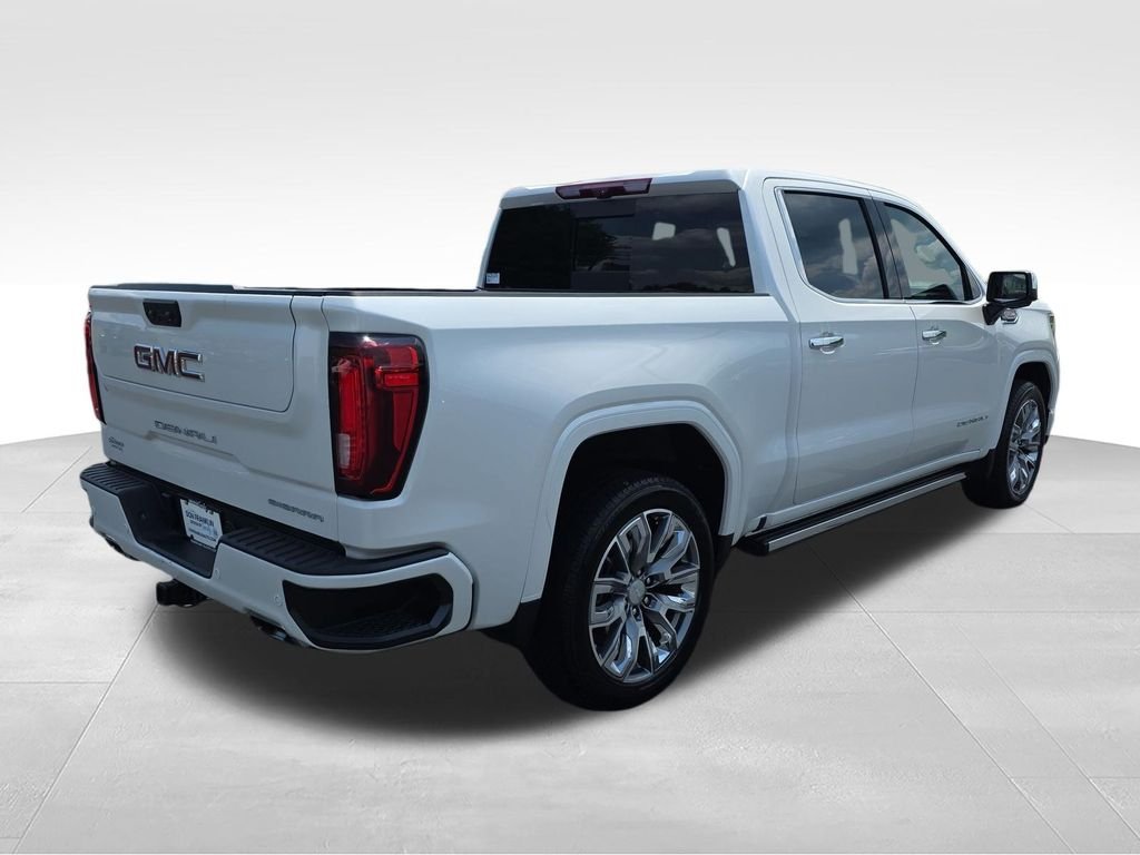 Used 2025 White GMC Denali image 6