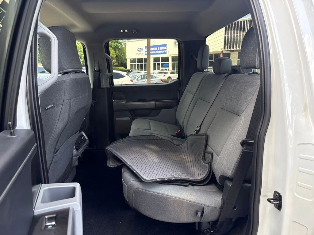Used 2024 White Ford Flash image 26