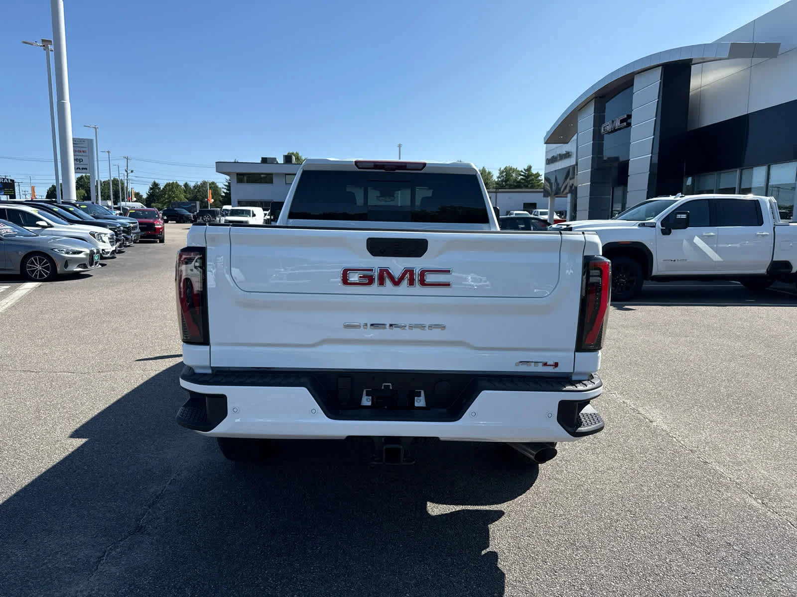 New 2026 Summit White GMC AT4 image 4