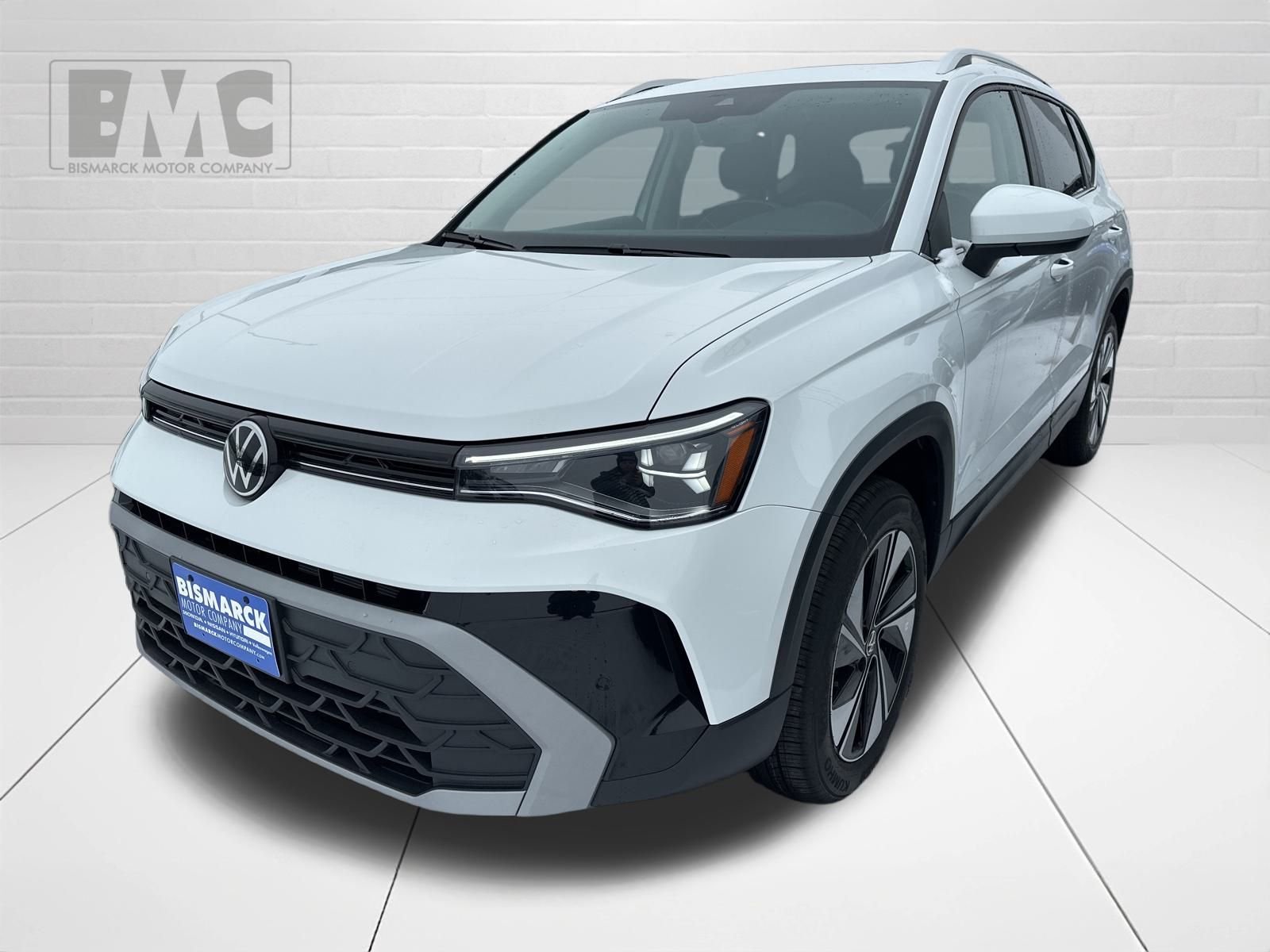 2026 Volkswagen Taos SE