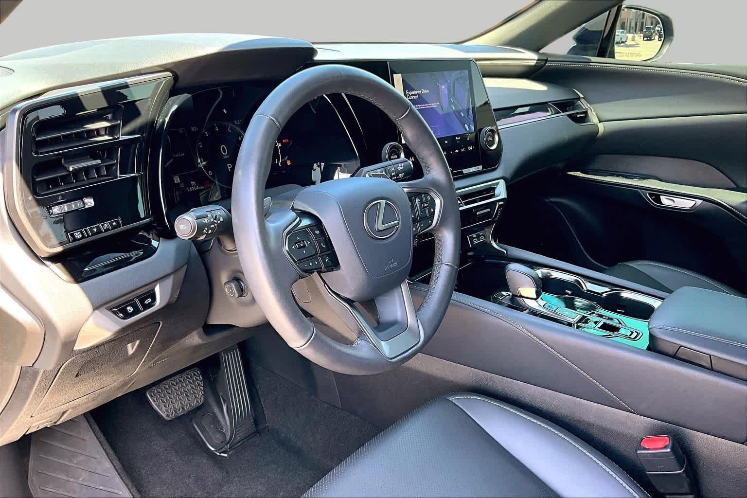 2024 Lexus RX 350 - Photo 16