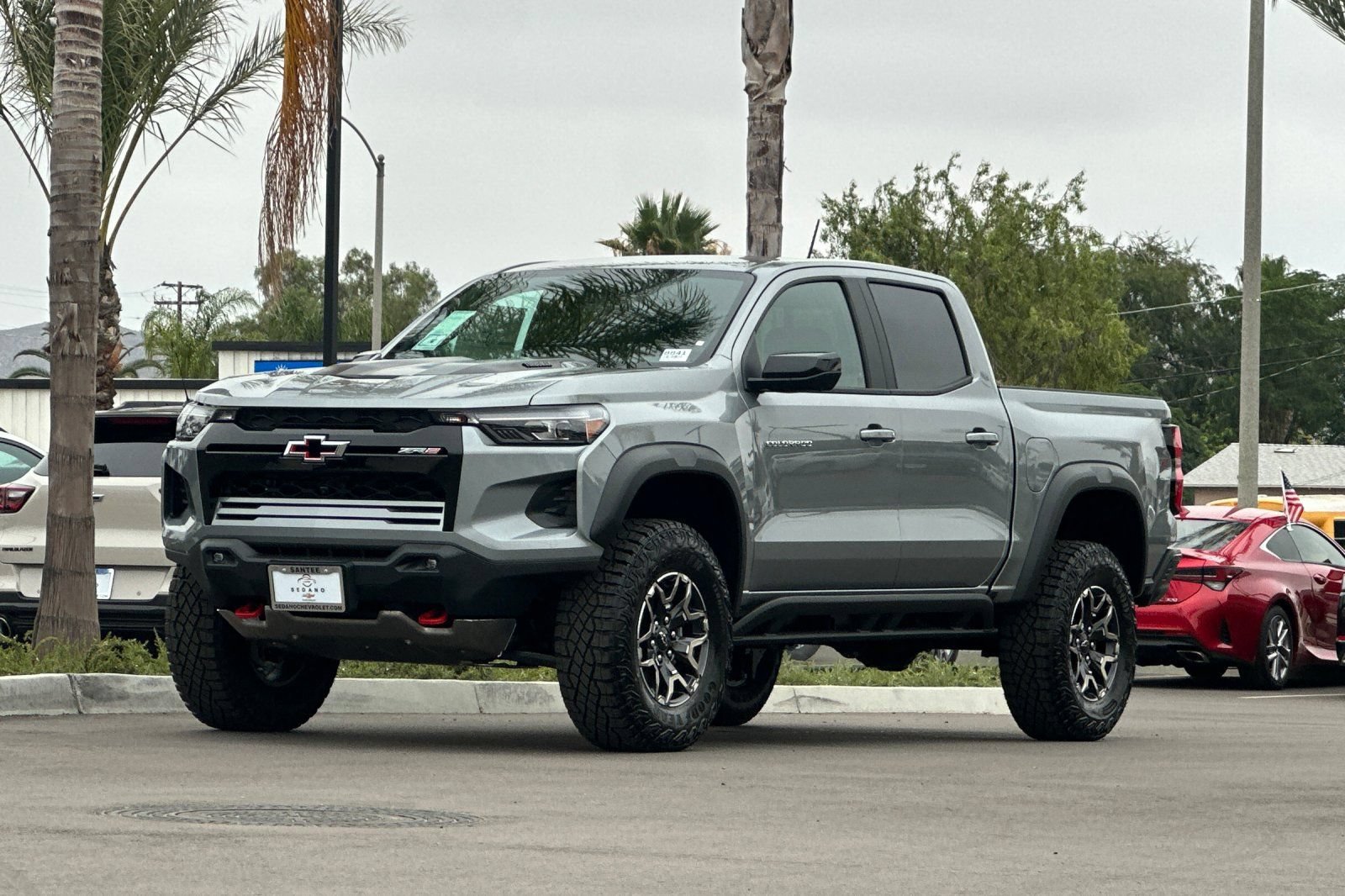 2026 Chevrolet Colorado ZR2 - Photo 8
