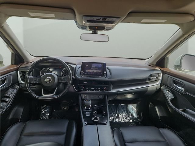 Used 2023 Brilliant Silver Metallic Nissan SV image 2