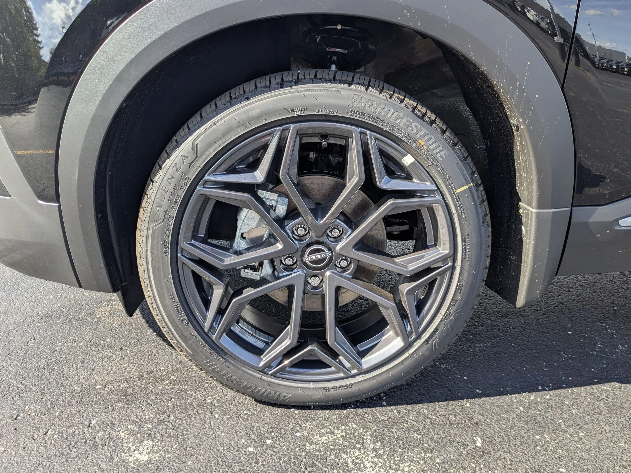 New 2026 Super Black Nissan SR image 10