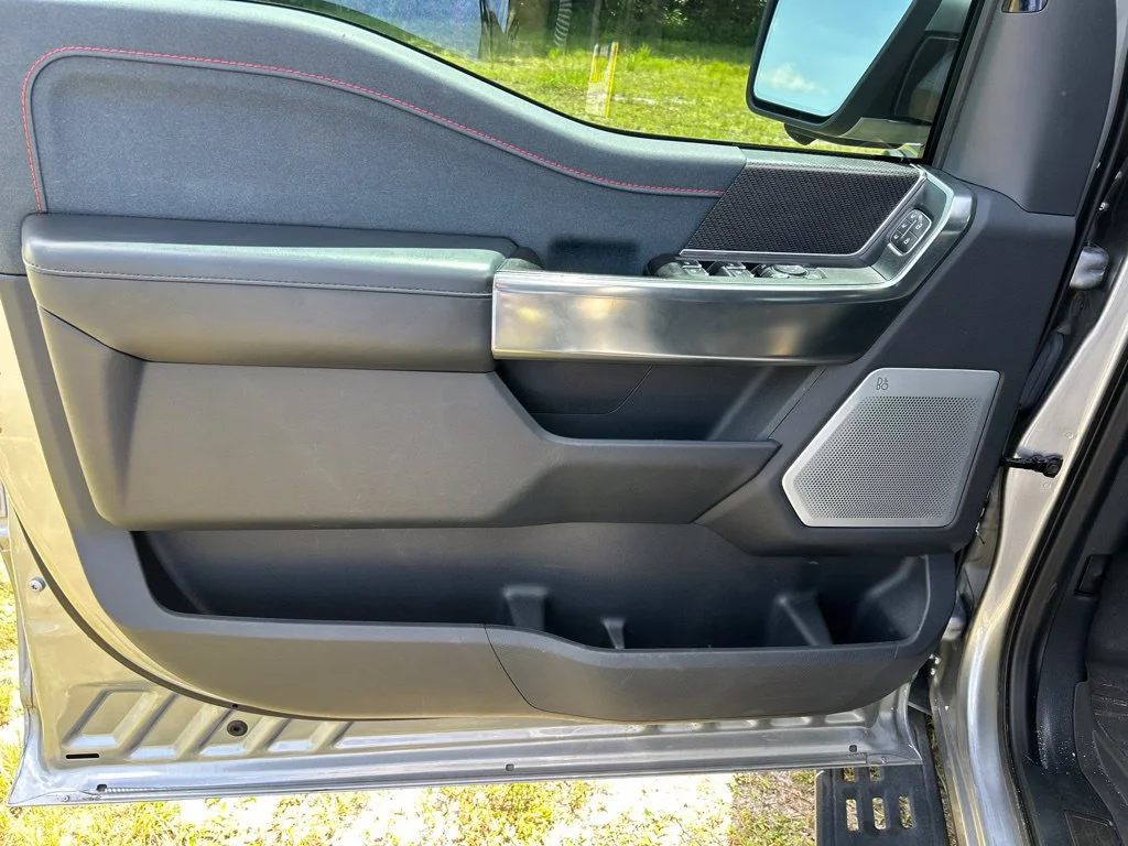 Used 2023 Silver Metallic Ford Raptor image 17
