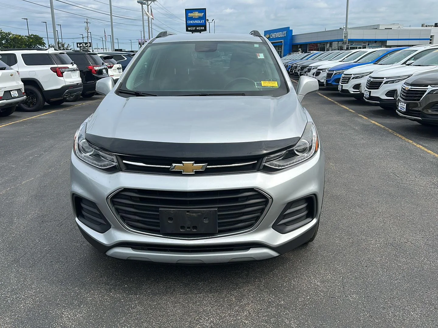 Used 2019 Silver Ice Metallic Chevrolet LT image 6
