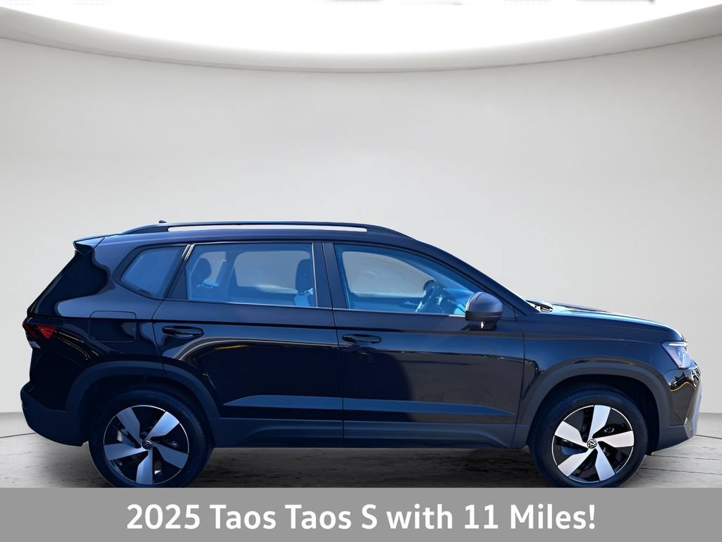 New 2025 Black Volkswagen 1.5T S image 3