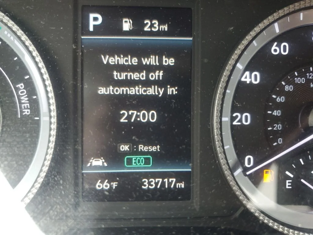 Used 2023 Black Hyundai SEL image 19