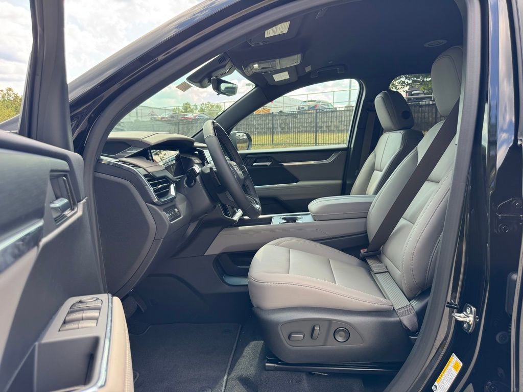2026 GMC Acadia Elevation - Photo 20