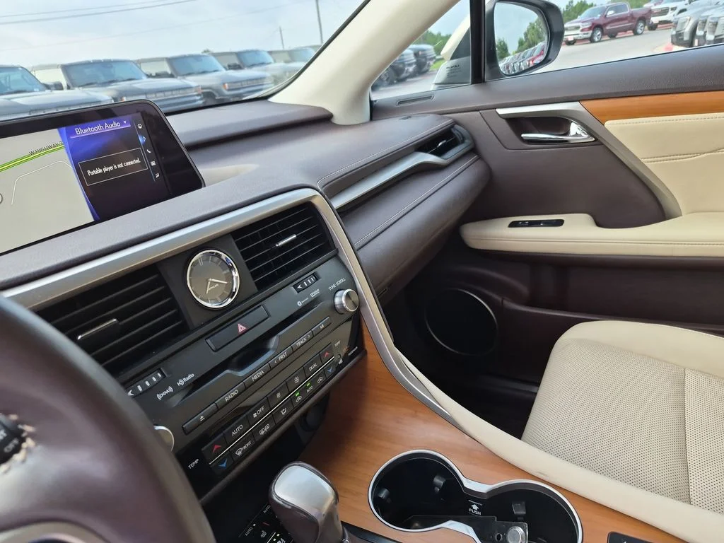 Used 2018 Beige Lexus 350 image 28