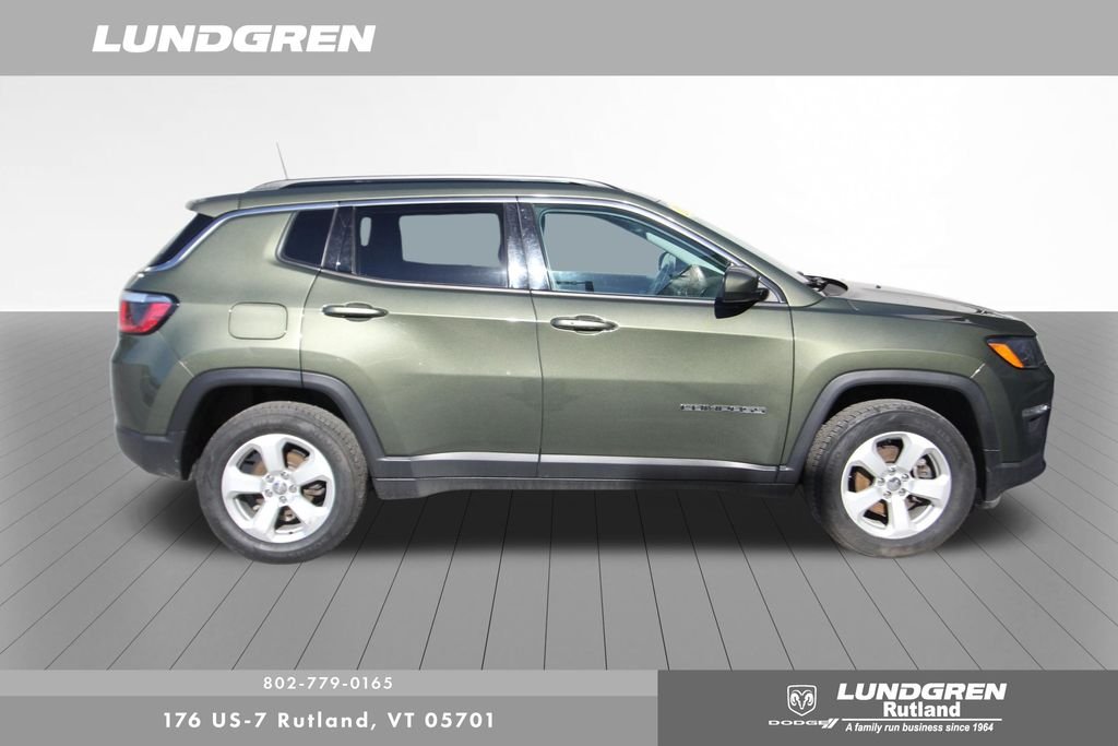Used 2020 Green Jeep Latitude image 12