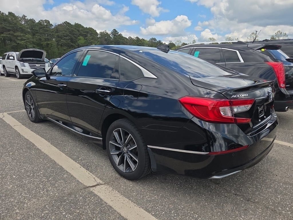 Used 2022 Black Honda EX-L image 3