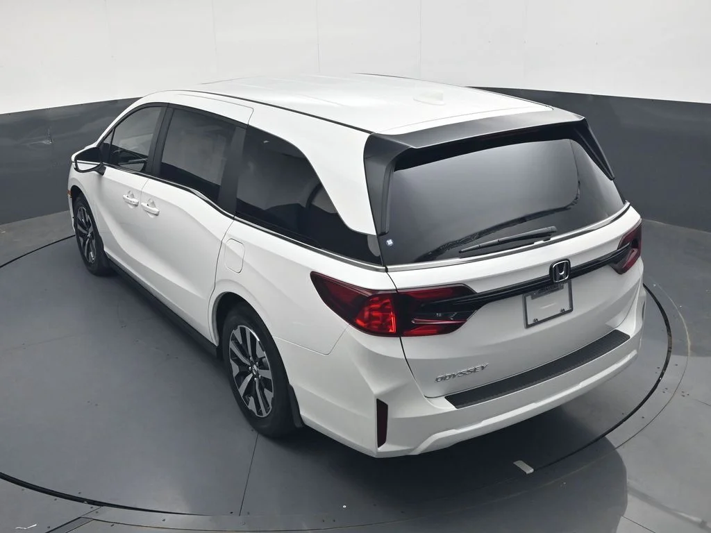 New 2026 Platinum White Pearl Honda EX-L image 24