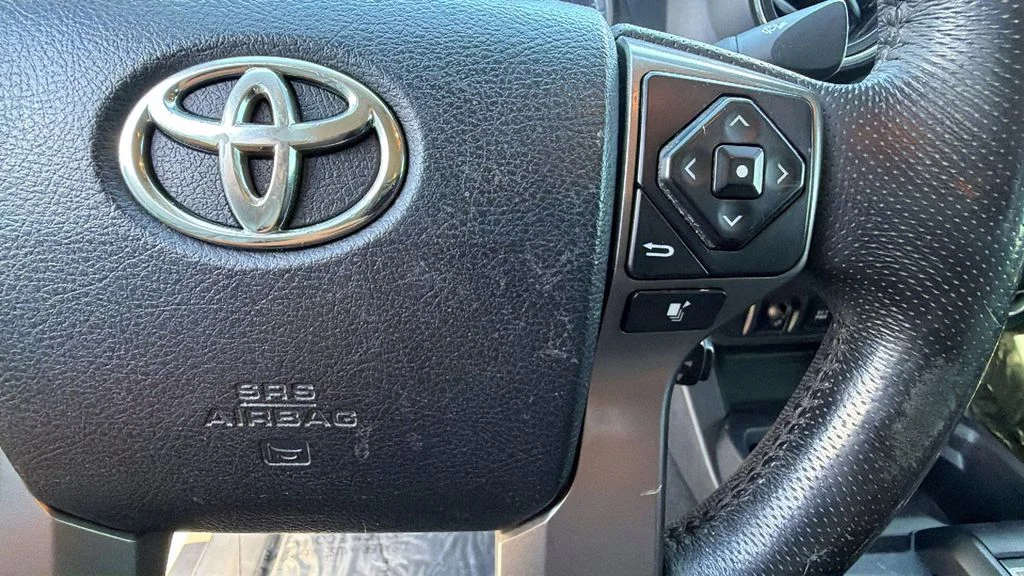 Used 2016 Quicksand Toyota SR5 image 20