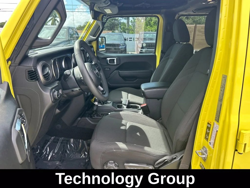 Used 2023 Yellow Jeep Willys image 10