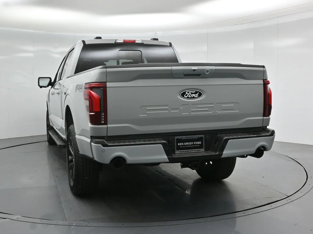 New 2026 Avalanche Ford Lariat image 27