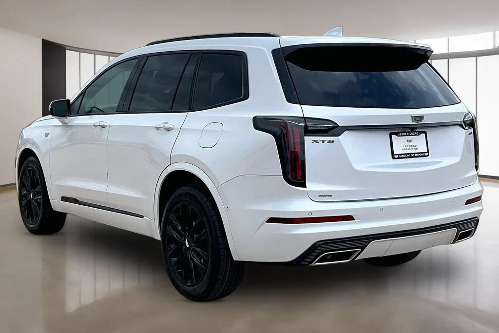 Certified Used 2024 Crystal White Tricoat Cadillac Sport image 12