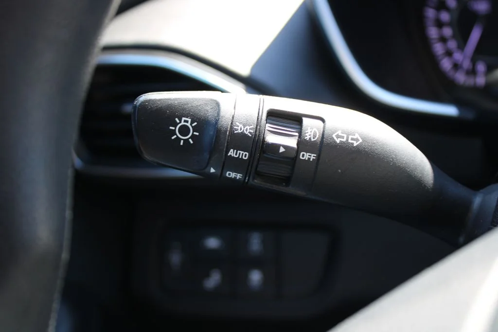 Used 2020 Stormy Blue Hyundai SEL image 31