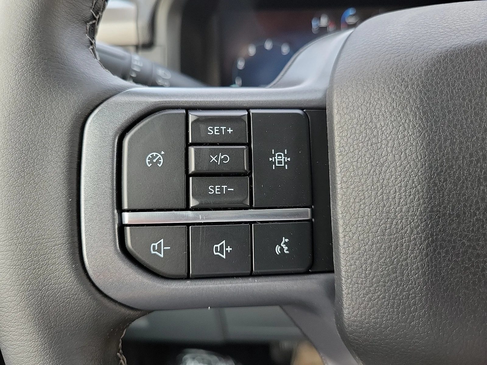 New 2026 Oxford White Ford XLT image 20