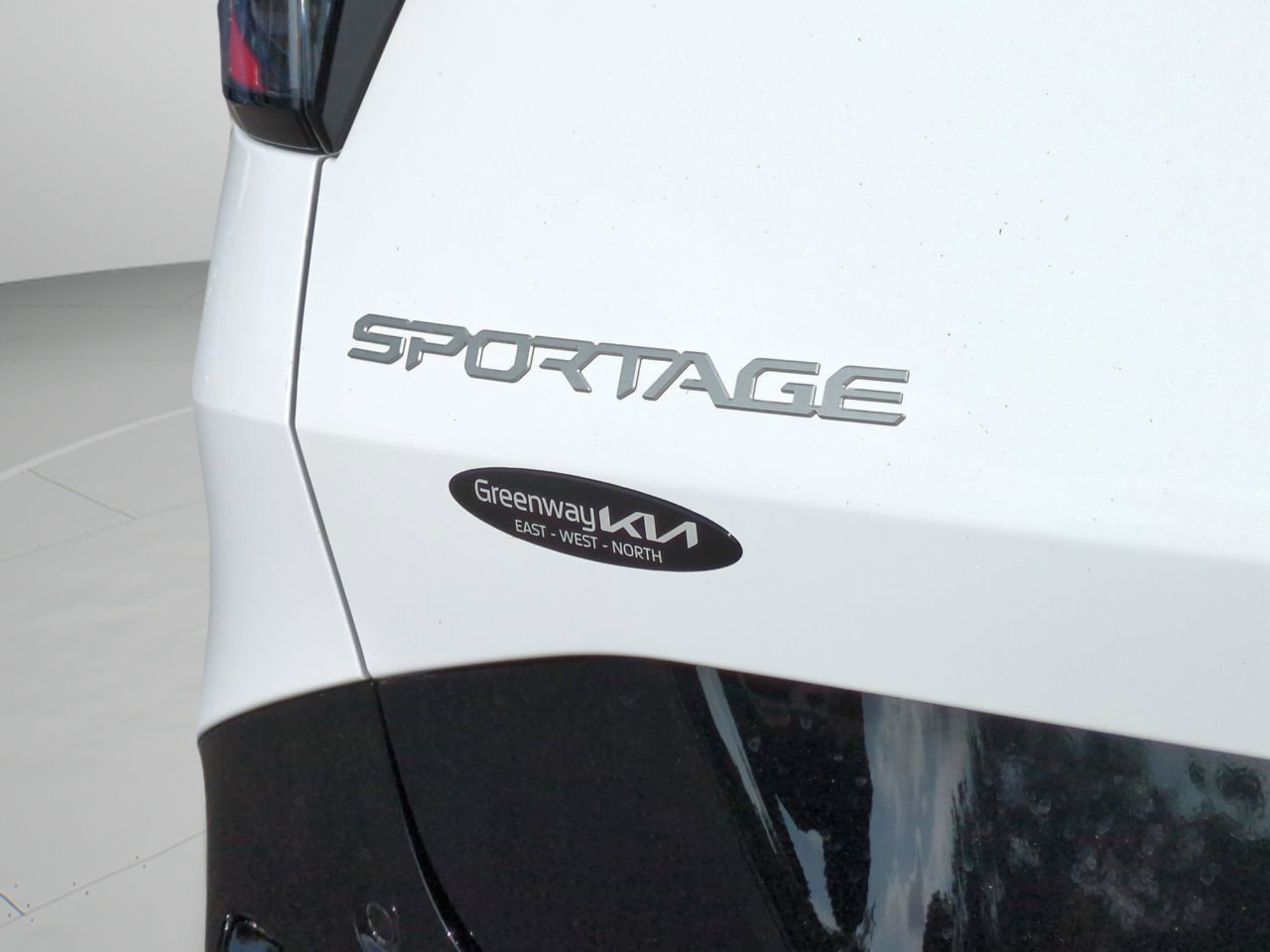 New 2026 Glacial White Pearl Kia SX image 35