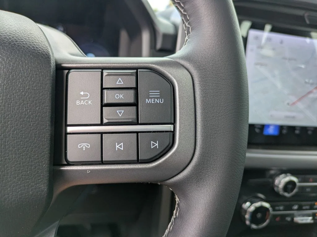 New 2026 Oxford White Ford XLT image 29
