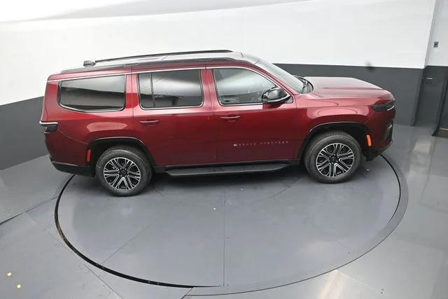 New 2026 Velvet Red Pearl-Coat Exterior Paint Jeep  image 18