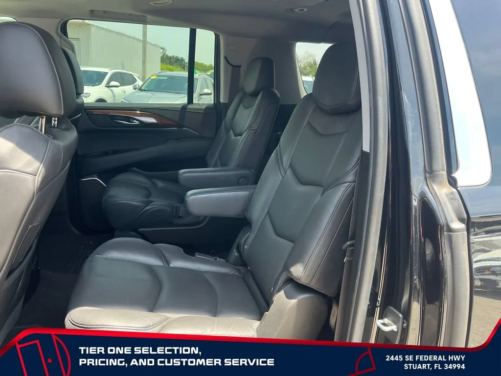 Used 2020 BLACK RAVEN Cadillac Premium Luxury image 31
