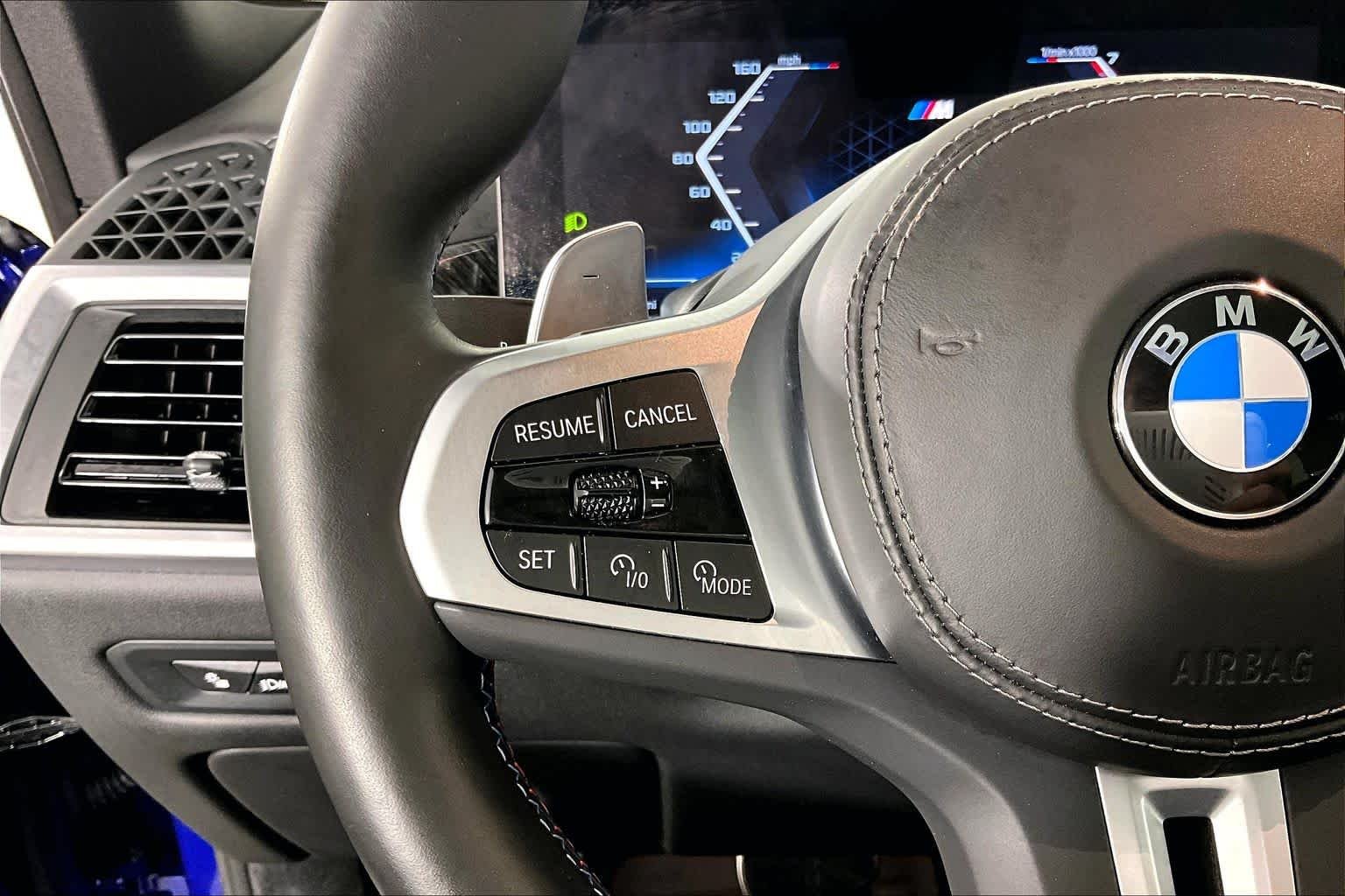 Used 2025 Marina Bay Blue Metallic BMW M60i image 23