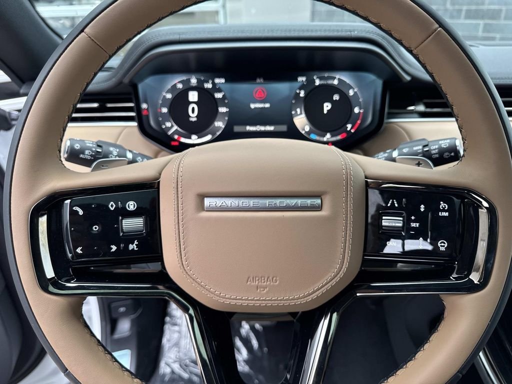 New 2026 Fuji White Land Rover Dynamic SE image 28