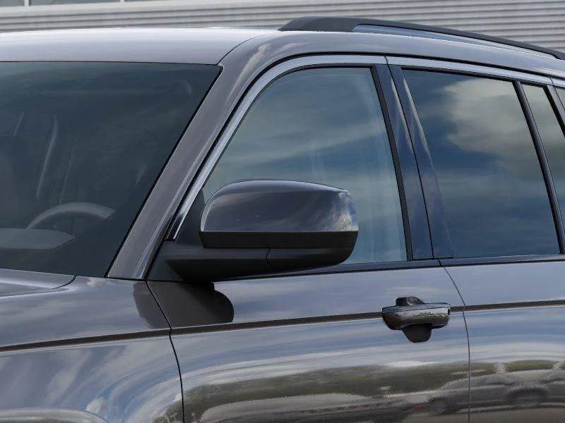 Used 2026 Baltic Gray Metallic Clearcoat Jeep Laredo image 14
