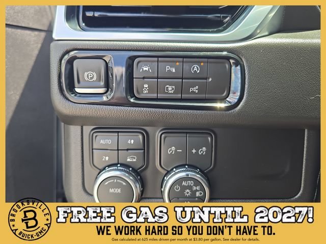 2026 GMC Yukon Denali - Photo 25