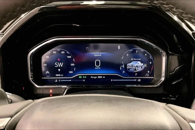 Used 2025 Black Chevrolet RST image 28