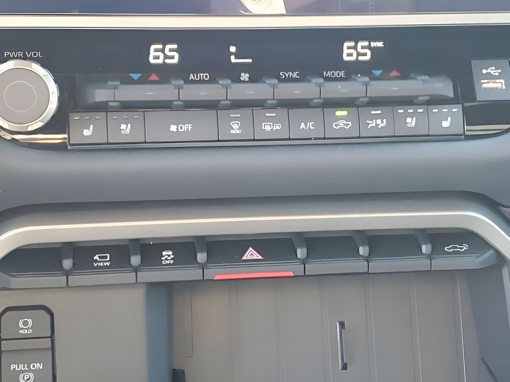 2026 Toyota Tundra Limited - Photo 41