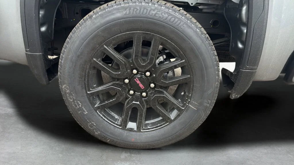 New 2026 Sterling Metallic GMC Elevation image 20