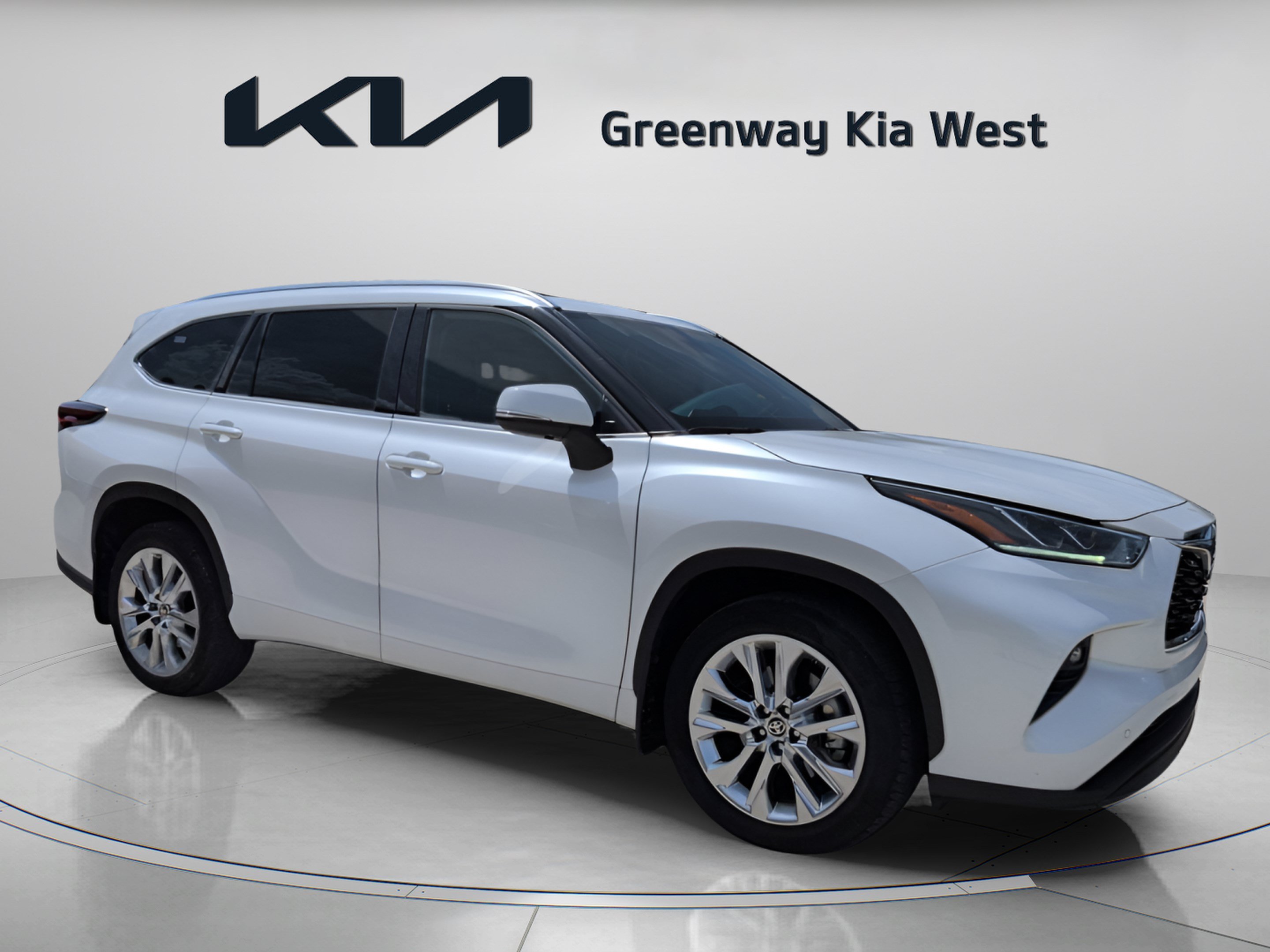 2024 Toyota Highlander