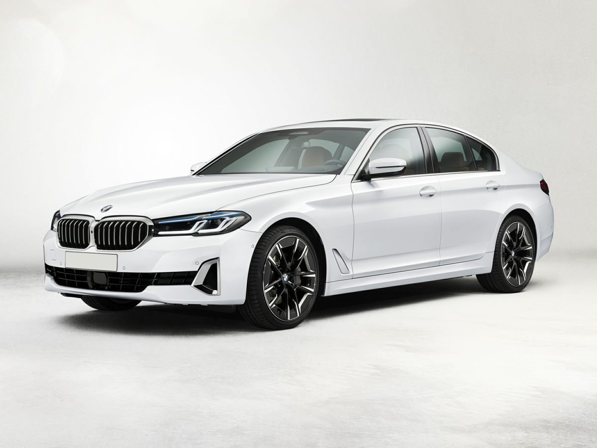 2022 BMW 5 Series 540i xDrive Sedan's photo