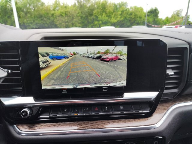 Used 2025 Black GMC Elevation image 22
