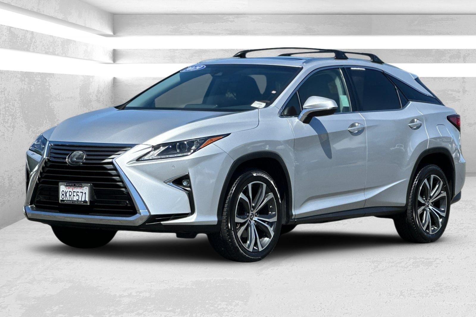 Used 2019 Silver Lexus 350 image 8