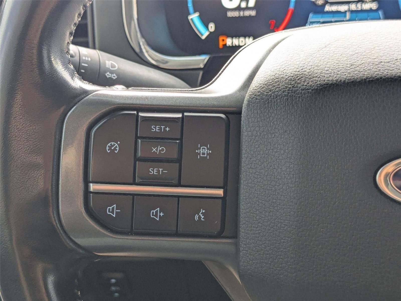 Used 2021 Oxford White Ford LARIAT image 27