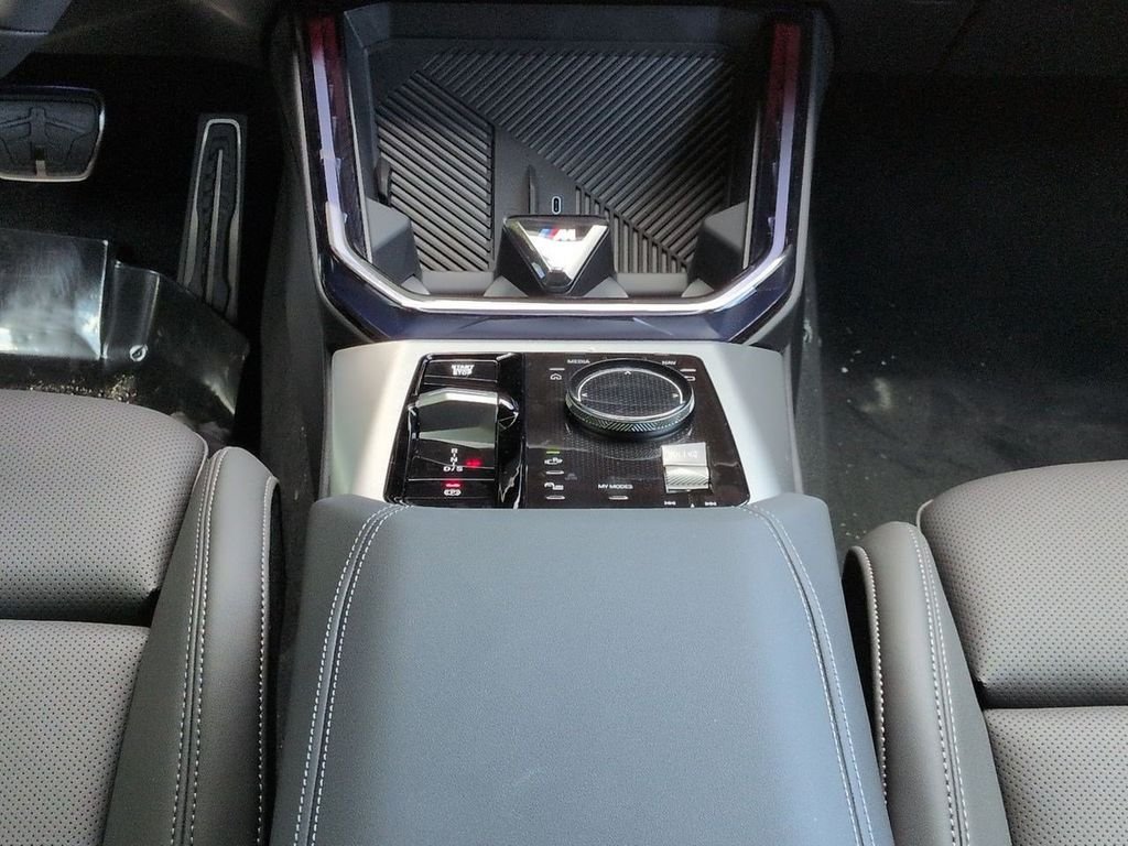 New 2026 Brooklyn Grey Metallic BMW 30 xDrive image 19