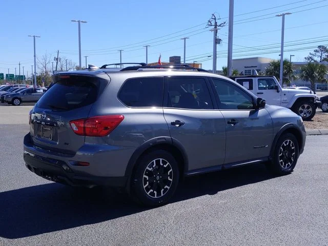 Used 2019 Gray Nissan SV image 3