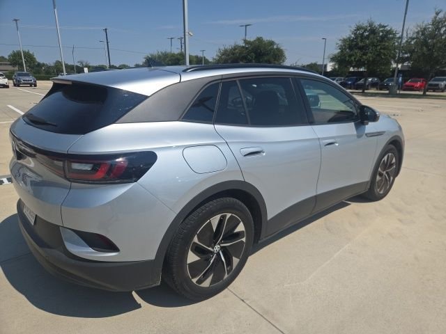 Used 2021  Volkswagen Pro S image 3