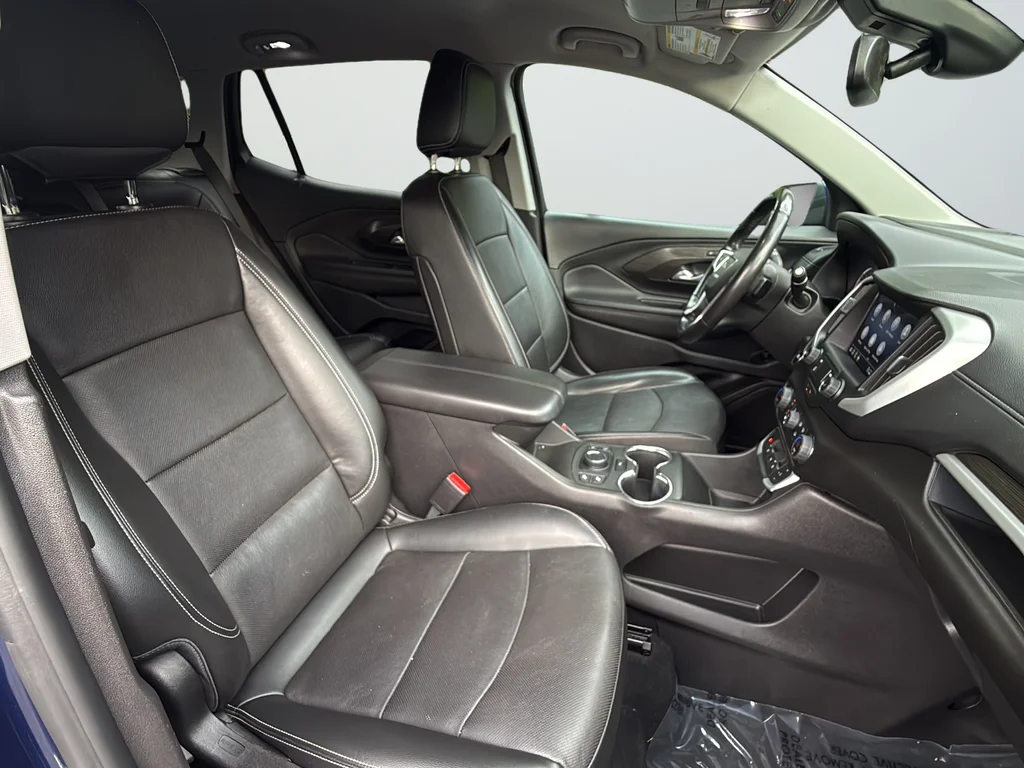 Used 2022 Blue GMC SLT image 27