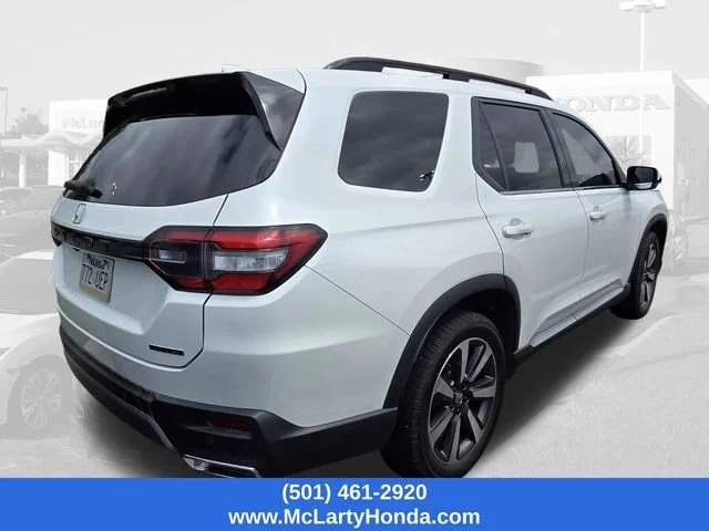 Certified Used 2025 Platinum White Pearl Honda Touring image 17