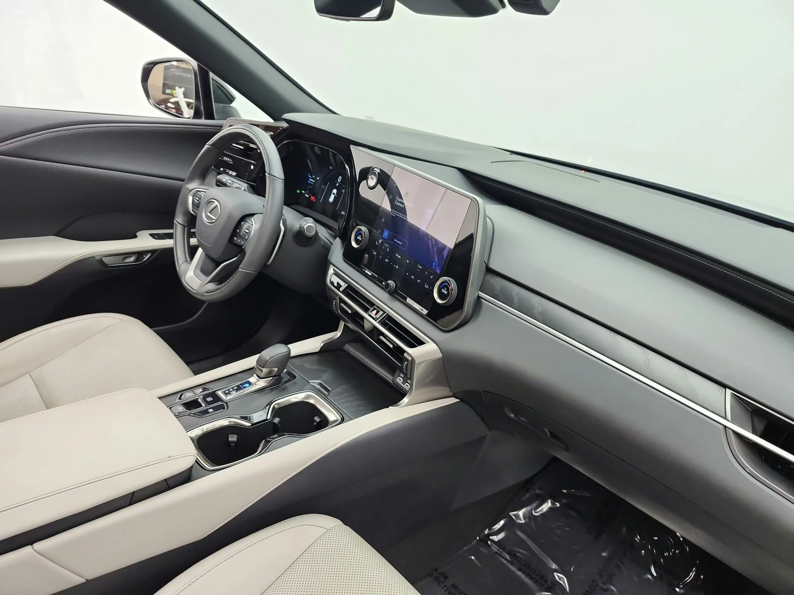 Used 2025 Caviar Lexus RX 350h F SPORT Design image 19