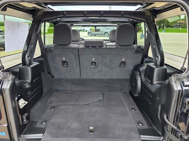 Certified Used 2023 Black Clearcoat Jeep Rubicon image 15