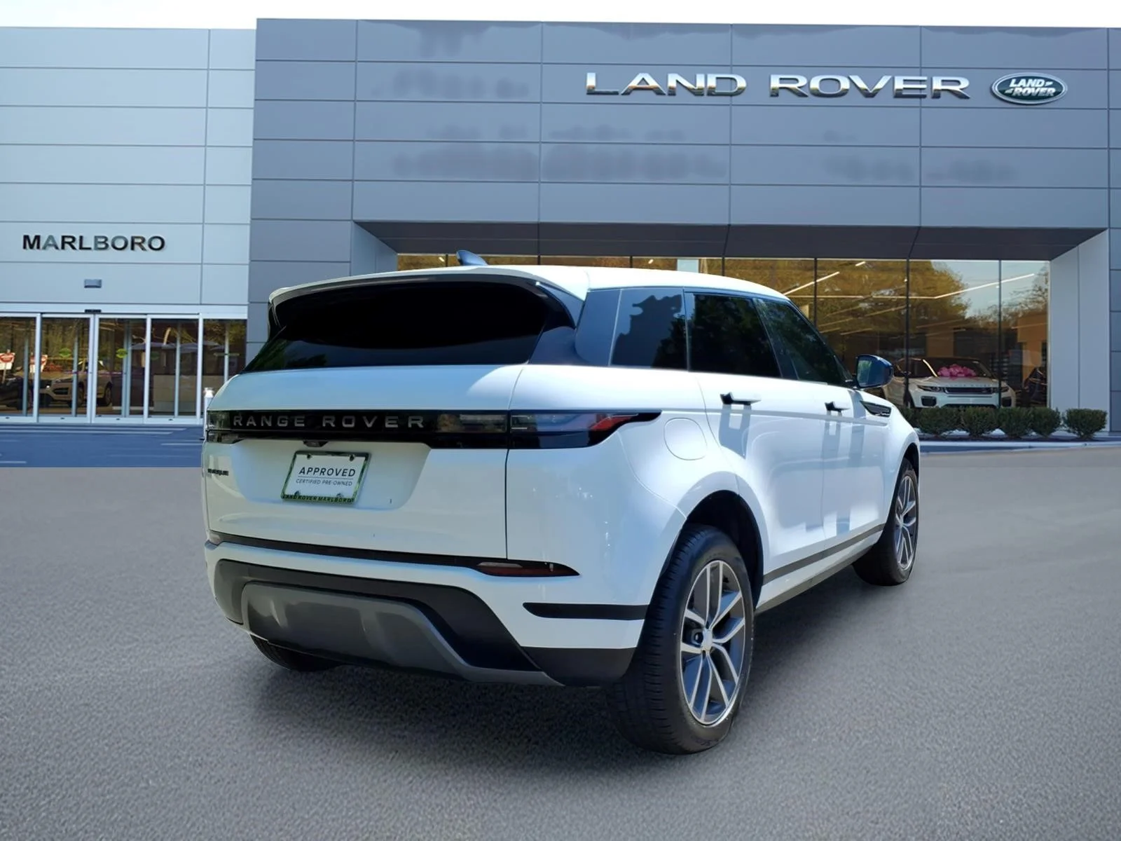 Certified Used 2026 Fuji White Land Rover S image 2